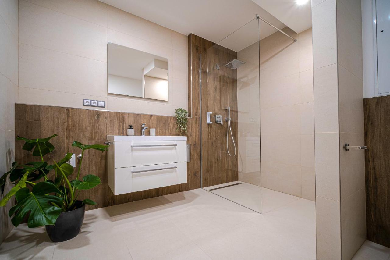 Grunt Apartments Mladá Boleslav Εξωτερικό φωτογραφία