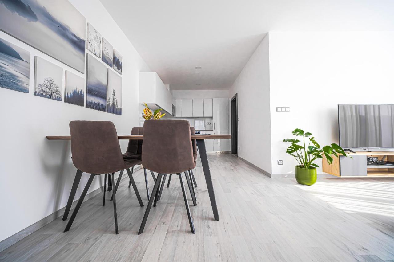 Grunt Apartments Mladá Boleslav Εξωτερικό φωτογραφία